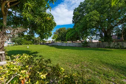 1013 NW 53rd Street, Deerfield Beach, FL 33064 - Photo 31