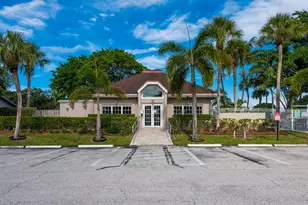 1013 NW 53rd St, Deerfield Beach, FL 33064 - Photo 43