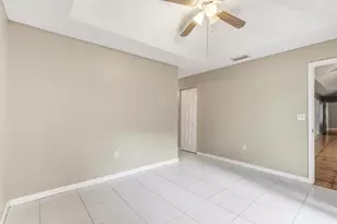 9312 NW 54th St, Sunrise, FL 33351 - Photo 15
