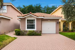 9312 NW 54th St, Sunrise, FL 33351 - Photo 1