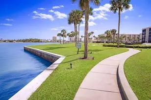 300 Intracoastal Pl, Jupiter, FL 33469 - Photo 33