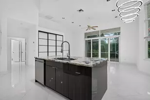 7087 NW 78th Pl, Parkland, FL 33067 - Photo 17