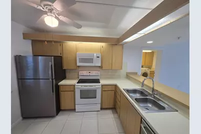 901 Seafarer Circle #104, Jupiter, FL 33477 - Photo 3