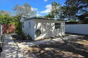 4648 SW 24th Ave, Dania Beach, FL 33312 - Photo 9