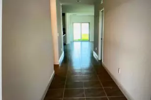 467 SW Jeanne Ave, Port Saint Lucie, FL 34953 - Photo 5