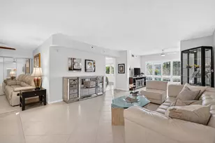 12540 Majesty Cir, Boynton Beach, FL 33437 - Photo 9