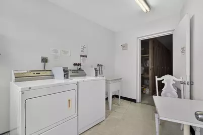 307 Wellington C, West Palm Beach, FL 33417 - Photo 19