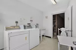 307 Wellington C, West Palm Beach, FL 33417 - Photo 19