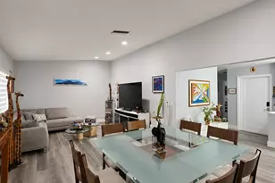 3873 NW 2nd Ct, Deerfield Beach, FL 33442 - Photo 13