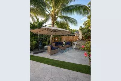 3873 NW 2nd Court, Deerfield Beach, FL 33442 - Photo 3