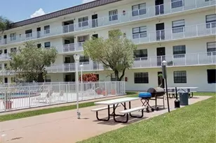 500 NE 2nd St, Dania Beach, FL 33004 - Photo 27