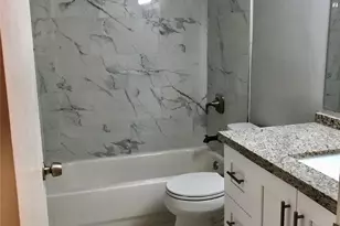 500 NE 2nd St, Dania Beach, FL 33004 - Photo 19
