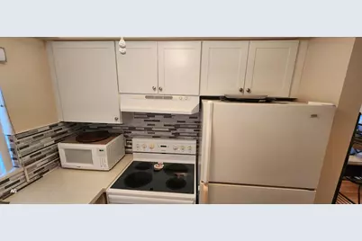 15 SE 13th Street #D3, Boca Raton, FL 33432 - Photo 5