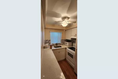 15 SE 13th Street #D3, Boca Raton, FL 33432 - Photo 13