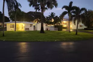 15 SE 13th St, Boca Raton, FL 33432 - Photo 35