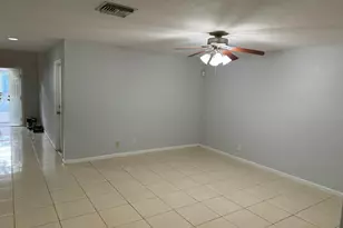 1191 Imperial Lake Rd, West Palm Beach, FL 33413 - Photo 9