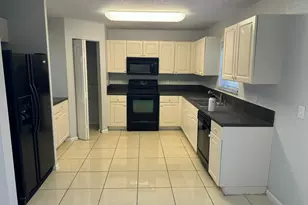1191 Imperial Lake Rd, West Palm Beach, FL 33413 - Photo 11