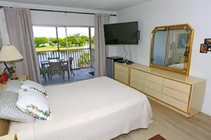 2801 N Palm Aire Dr, Pompano Beach, FL 33069 - Photo 23