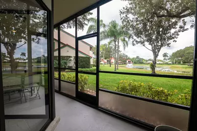 3 Lexington Lane E #A, Palm Beach Gardens, FL 33418 - Photo 15