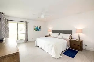 3 Lexington Ln E, Palm Beach Gardens, FL 33418 - Photo 3