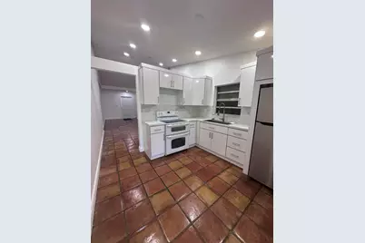 19823 NW 64th Place, Hialeah, FL 33015 - Photo 3