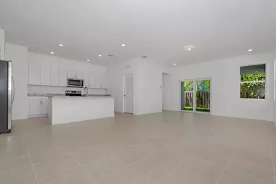 1872 NW 6th Court, Pompano Beach, FL 33069 - Photo 5
