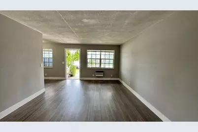 105 NE 6th Avenue, Boynton Beach, FL 33435 - Photo 7