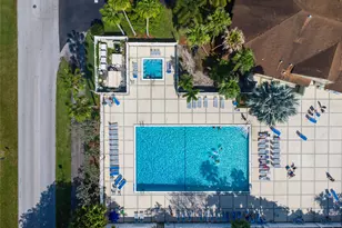 2240 N Cypress Bend Dr, Pompano Beach, FL 33069 - Photo 23