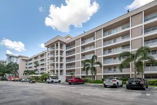 2651 S Course Dr, Pompano Beach, FL 33069 - Photo 21