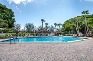 2651 S Course Dr, Pompano Beach, FL 33069 - Photo 19