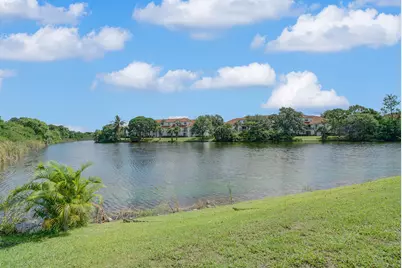 1385 Crystal Way #M, Delray Beach, FL 33444 - Photo 21