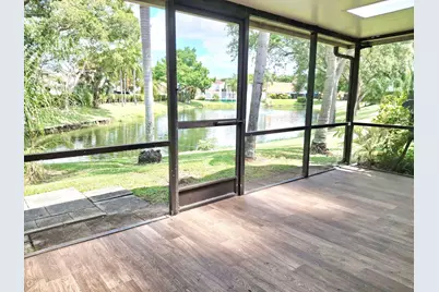 7400 Pinewalk Drive S, Margate, FL 33063 - Photo 13