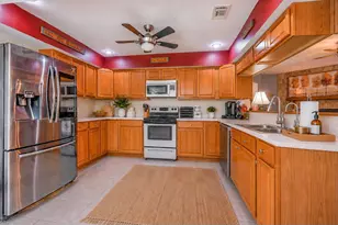 1091 SE Spinnaker Ave, Port Saint Lucie, FL 34983 - Photo 7