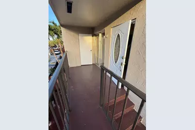 15690 SW 82nd Circle Lane #9-12, Miami, FL 33193 - Photo 3