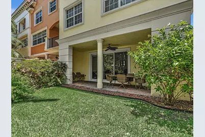 5575 NE Trieste Way, Boca Raton, FL 33487 - Photo 11