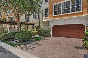 5575 NE Trieste Way, Boca Raton, FL 33487 - Photo 1