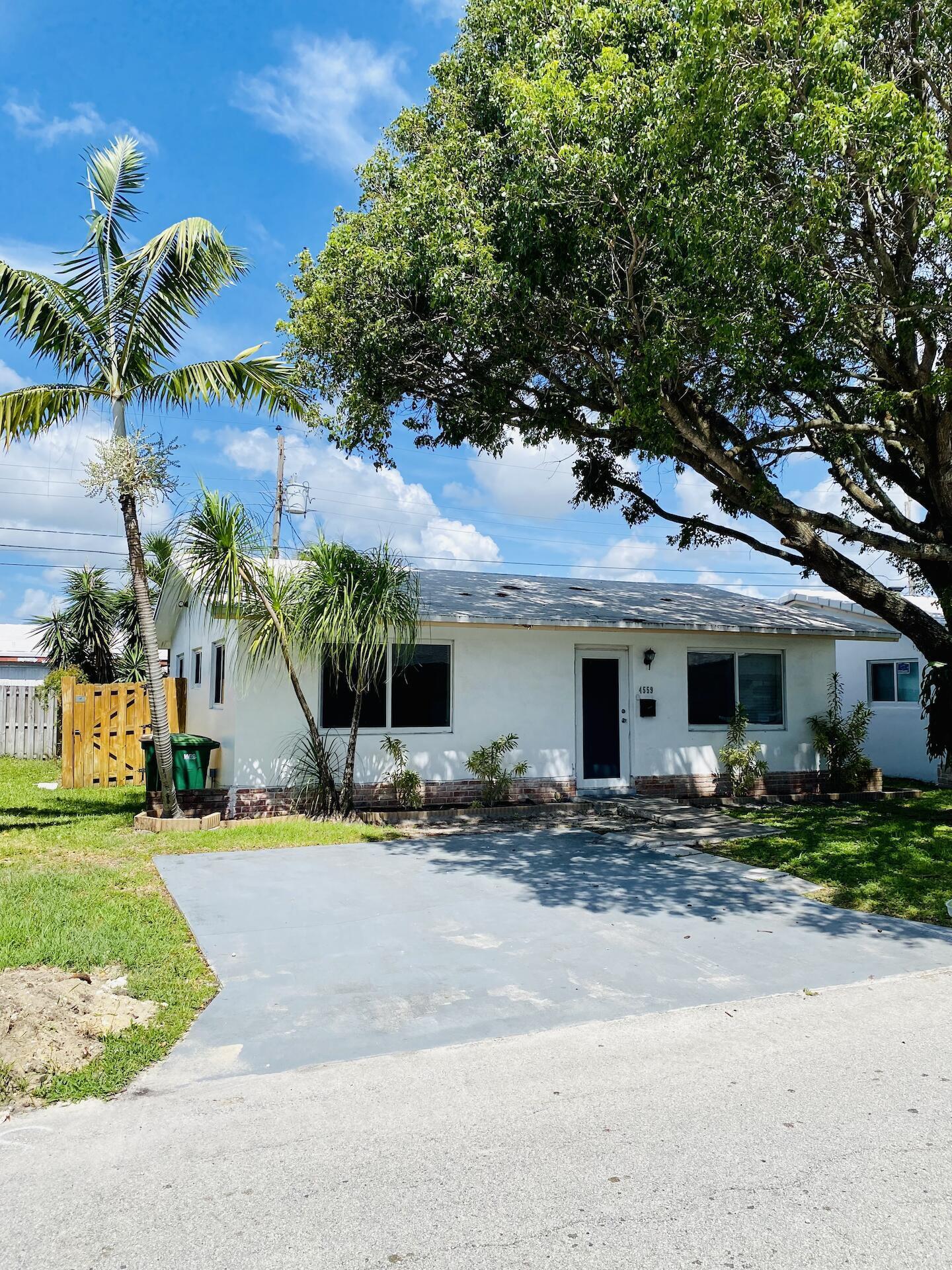 4559 NW 16th Way - 4559 NW 16th Way, Tamarac, FL 33309 Luxury Property | Jose Angel Pina