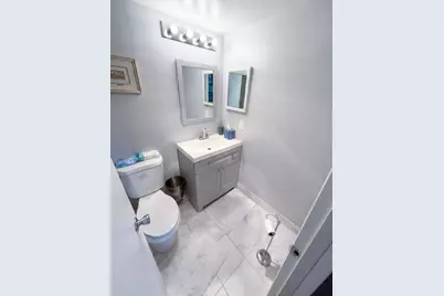 68 Brighton B, Boca Raton, FL 33434 - Photo 9