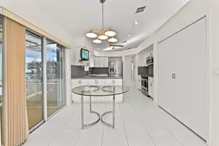 6226 Water Lilly Ln, Boynton Beach, FL 33437 - Photo 9