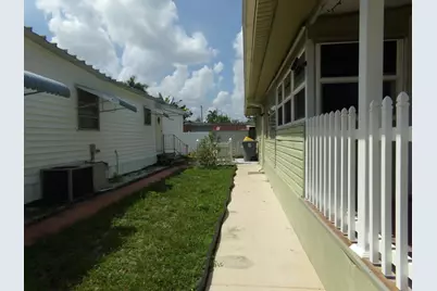 4238 S 88th Place S, Boynton Beach, FL 33436 - Photo 25