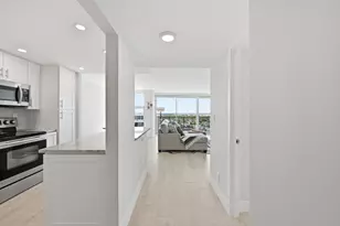 531 N Ocean Blvd, Pompano Beach, FL 33062 - Photo 9