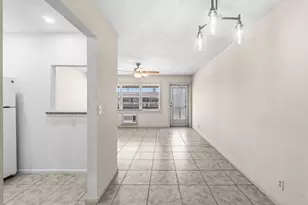 52 Kingswood C, West Palm Beach, FL 33417 - Photo 9