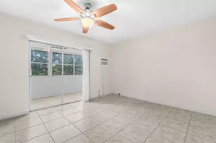 52 Kingswood C, West Palm Beach, FL 33417 - Photo 17