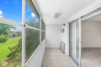 52 Kingswood C, West Palm Beach, FL 33417 - Photo 19