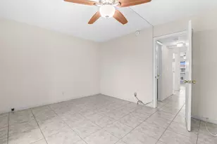 52 Kingswood C, West Palm Beach, FL 33417 - Photo 15