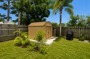 882 SE Walters Terrace, Port Saint Lucie, FL 34983 - Photo 23
