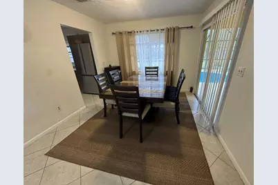 882 SE Walters Terrace, Port Saint Lucie, FL 34983 - Photo 5