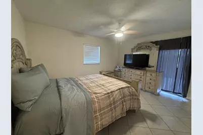882 SE Walters Terrace, Port Saint Lucie, FL 34983 - Photo 19