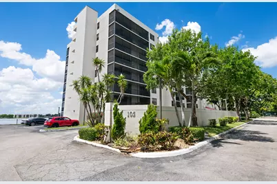 105 Lake Emerald Drive #706, Oakland Park, FL 33309 - Photo 1