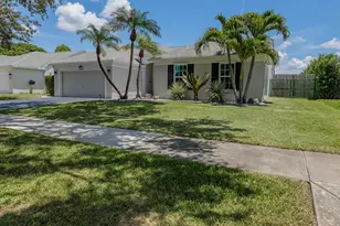 10275 Grove Ln, Cooper City, FL 33328 - Photo 5